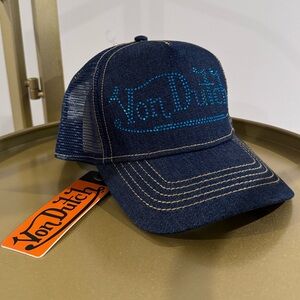 NEW WITH TAGS! Von Dutch denim trucker hat!